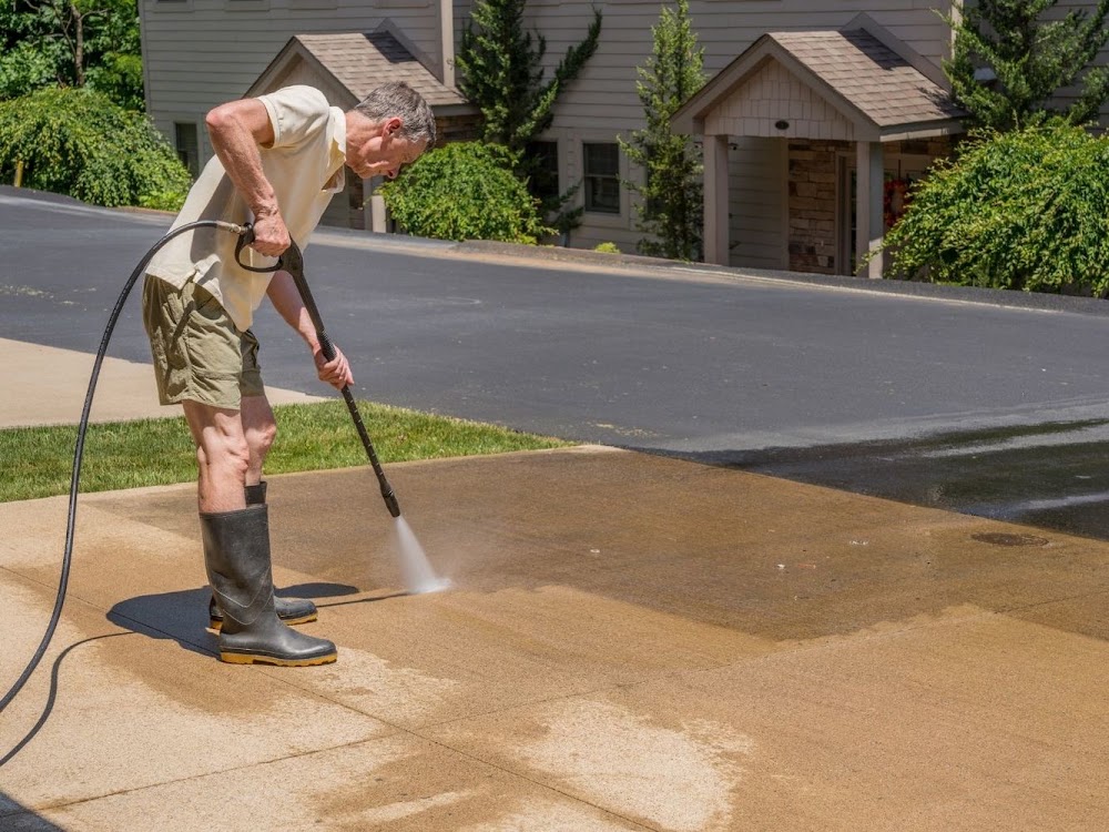 Cheltenham Town Landscaping and Driveway Services